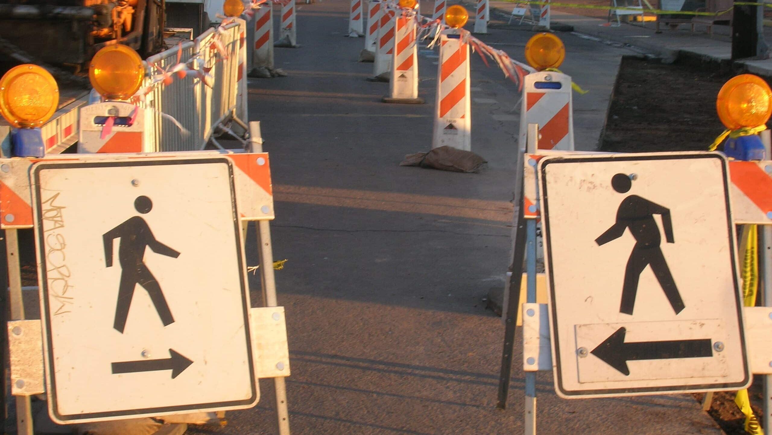 35th Ave. & Van Buren 005